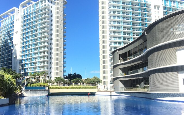 Azure Urban Resort Residences Maui Tower