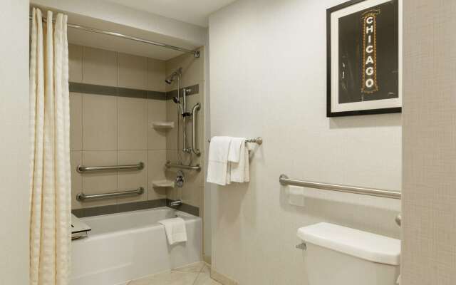 Hilton Chicago/Oak Lawn