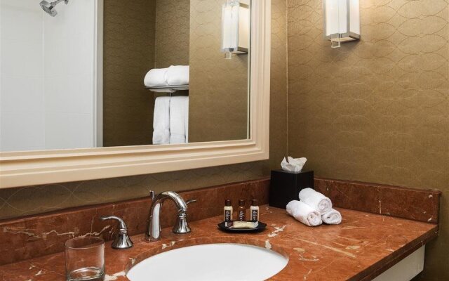 Sheraton Crescent Hotel