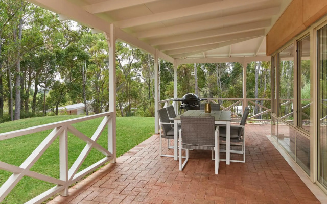 Eight Willows Retreat