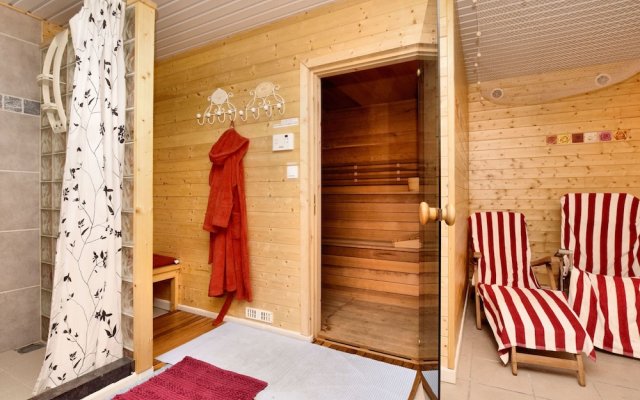 Beautiful Chalet with Sauna near the Forest in Durbuy