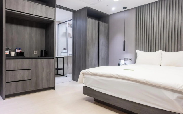 AG405 Hotel