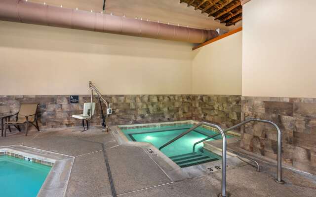 Best Western Plus Intercourse Village Inn & Suites