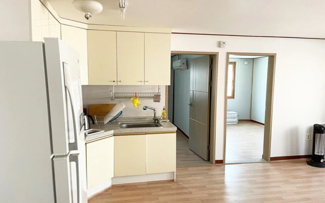 Busan Banggabangga Guest House