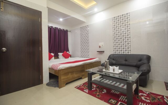 Greater Kailash The Palace By OYO Rooms