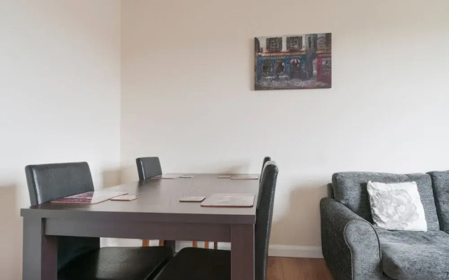 M9 Falkirk Apartment