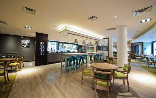 Premier Inn Edinburgh Cc Royal Mile