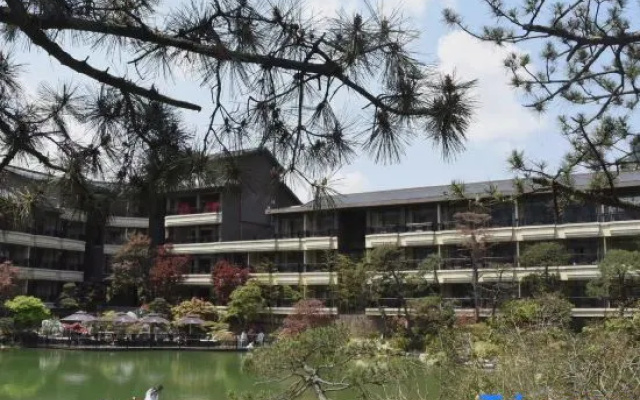 Fanjing Cloud Villa Hotel