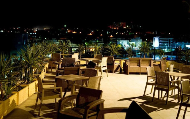 Lescure Business Hôtel and SPA