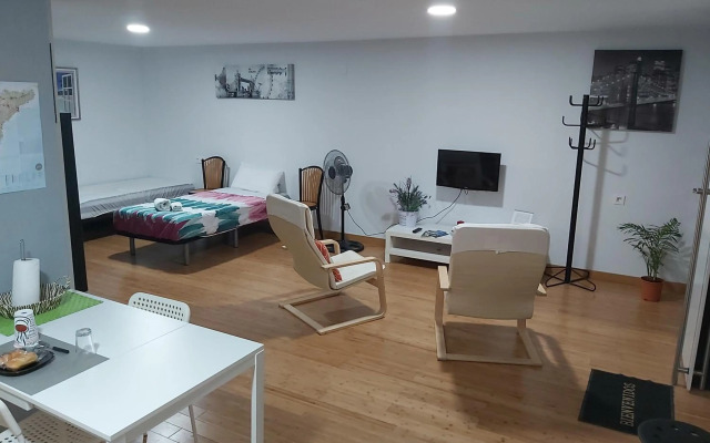 Loft Santa Cruz, Acoran