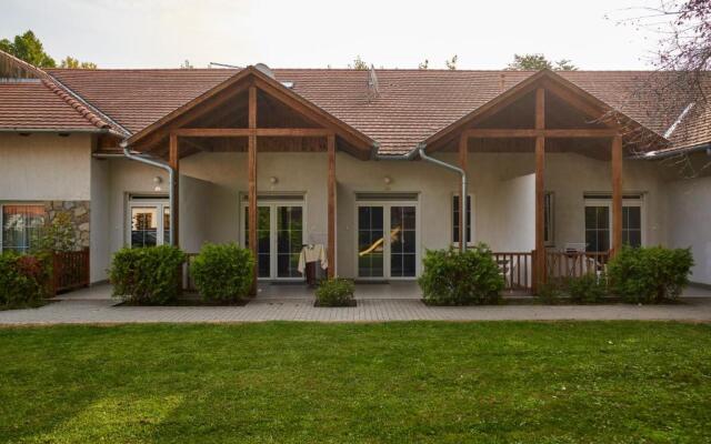 Hotel Platán