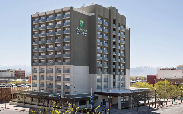 Holiday Inn Express & Suites Owings Mills-Baltimore Area by IHG