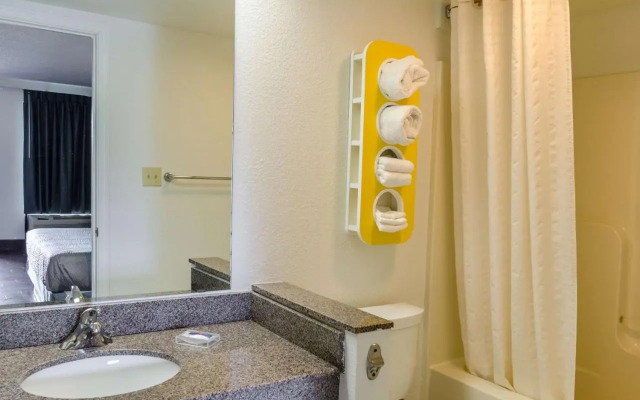 Econo Lodge Lexington