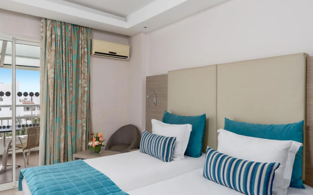 Amadil Ocean Club