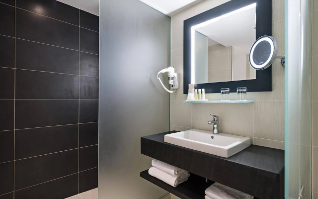 Golden Tulip Marseille Euromed
