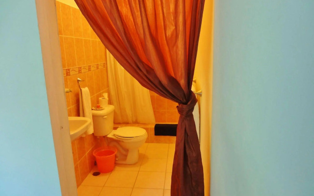 Gipsy Ranch Rooms - Hostel