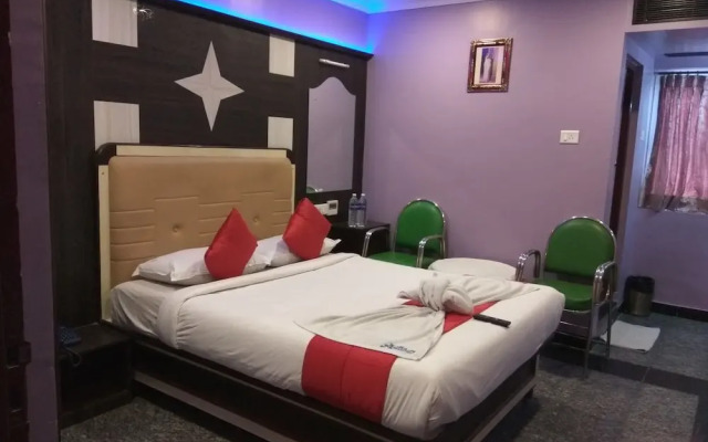Hotel Aakash Residency