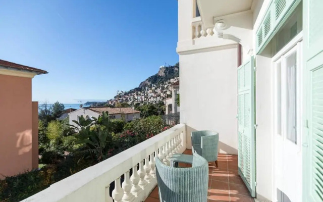 Villa Rocky - Luxury 3BR Apt in Liberty Villa.Pool,Garden,WiFi