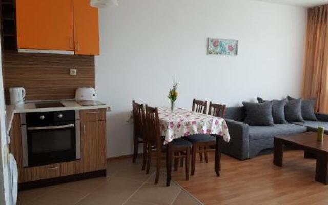 Balchik Gardens Apartments