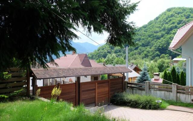 Гостевой Дом Заповедный Лес