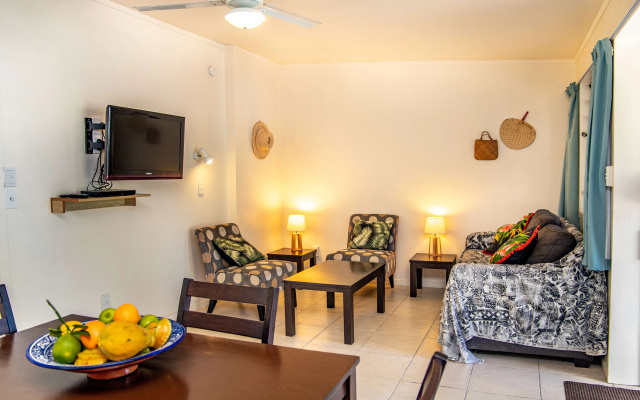 Coral Sands Apartments