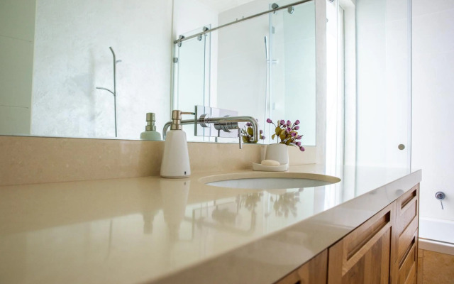 Amazing 3Br Spacious With Balcony 8Th Floor