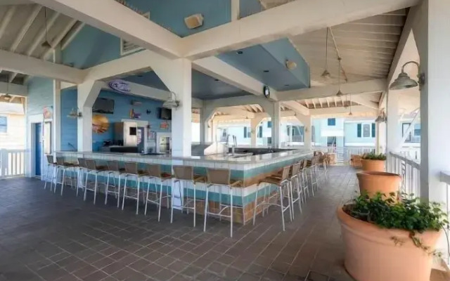Pointe West by AB Sea Resorts