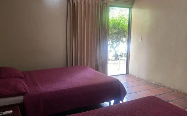 Hotel Boca Barranca