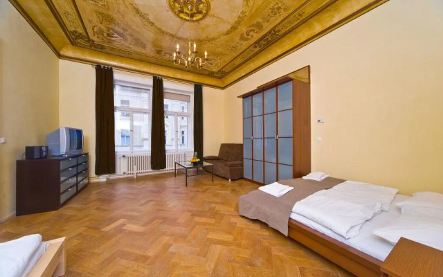 Old Town - Dusni Apartments