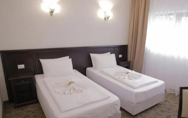 Rediu Hotel & Restaurant