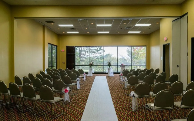 Holiday Inn Big Rapids