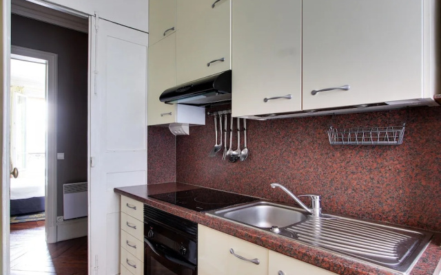 210176 - Comfortable Apartment for 6 People in the Heart of the Grands Boulevards