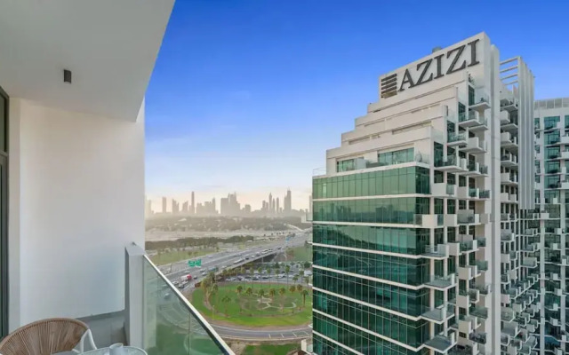 1BR Apt Near Downtown Dubai Pool Skyline Views