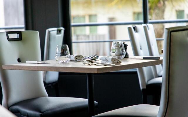 Logis LOrée du Bois