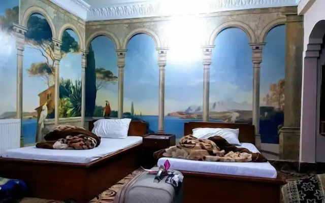 Hotel Qasr-e-Naz