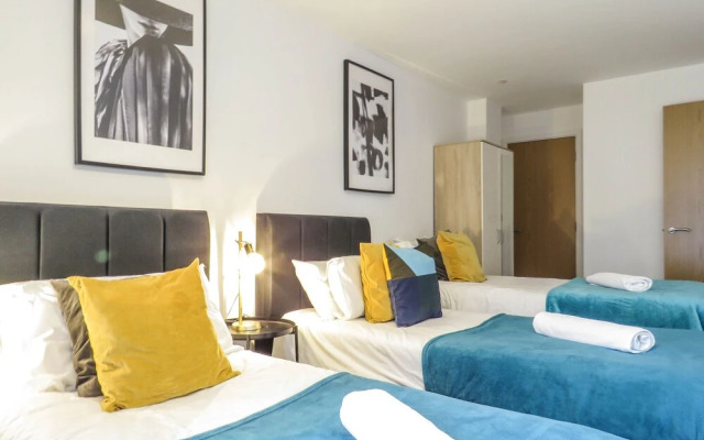 Tudors eSuites Birmingham Canalside Apartments