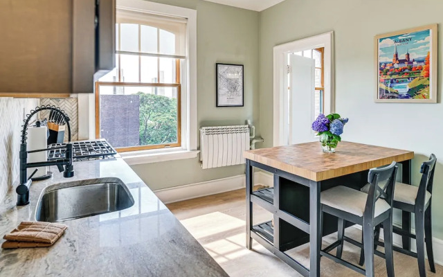Albany Vacation Rental w/ State Capitol Views!