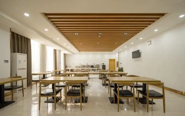 GreenTree Inn Wuxi Yixing Xushe Town Goverment Express Hotel