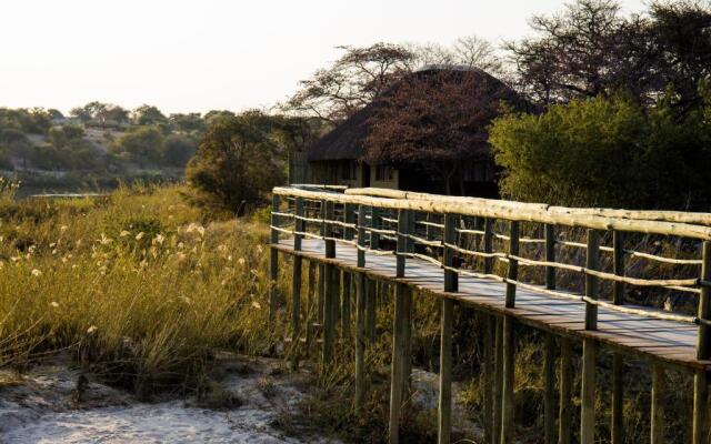 Hakusembe River Lodge