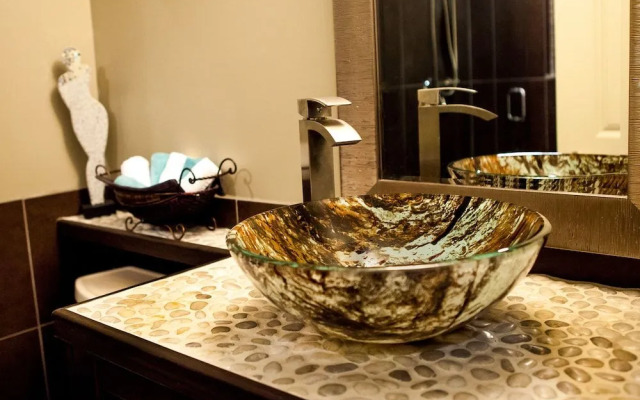 Beyond the Vineyards Bed & Breakfast