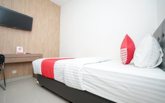 Lawang 15 Syariah by Oyo Rooms