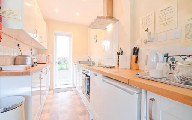 23 Tollgate Cottages
