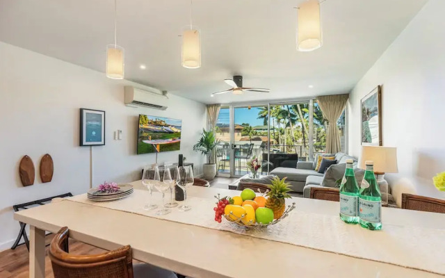 Kuau Plaza Paia Condo with Parking