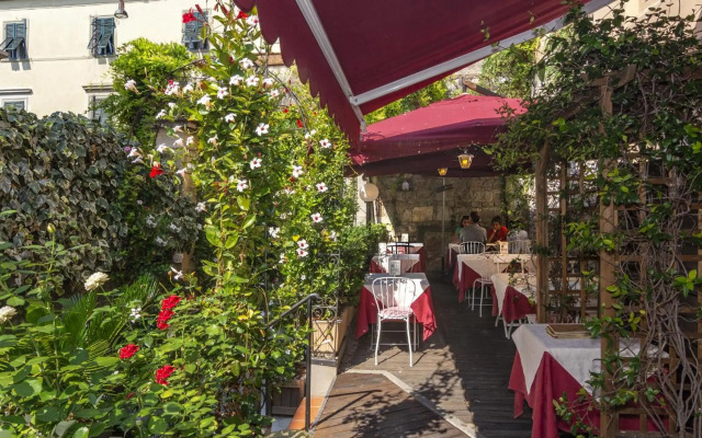 Hotel Amalfitana