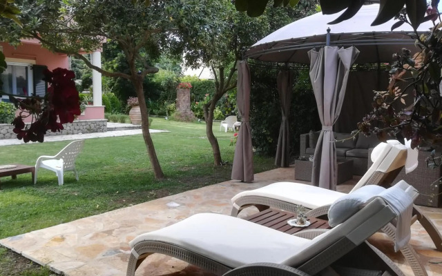 Kaloudis Apartments & Studios