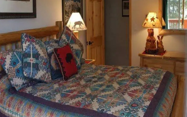 Pine Ridge Condominiums