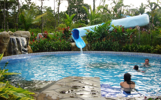 Blue River Resort & Hot Springs