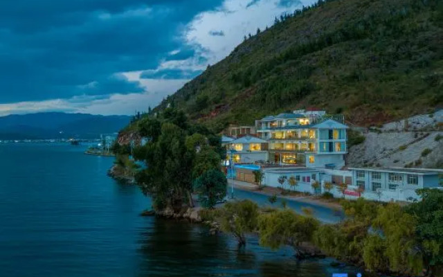 Tinghuatang Seaview Garden Meisu Hotel (Dali Erhai Tianjing)