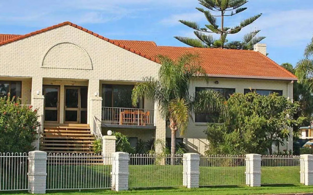 Aquarius Resort Holiday Apartments