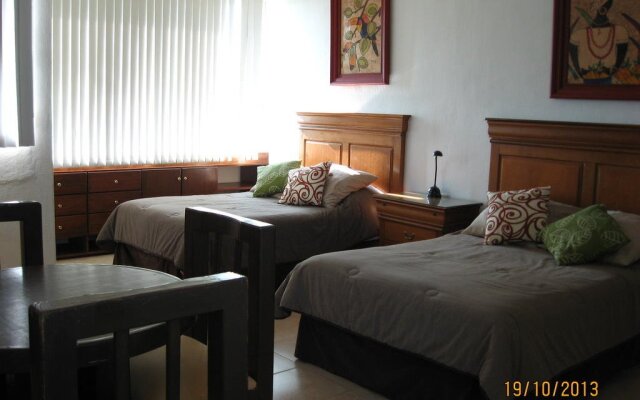 Banderas Suites